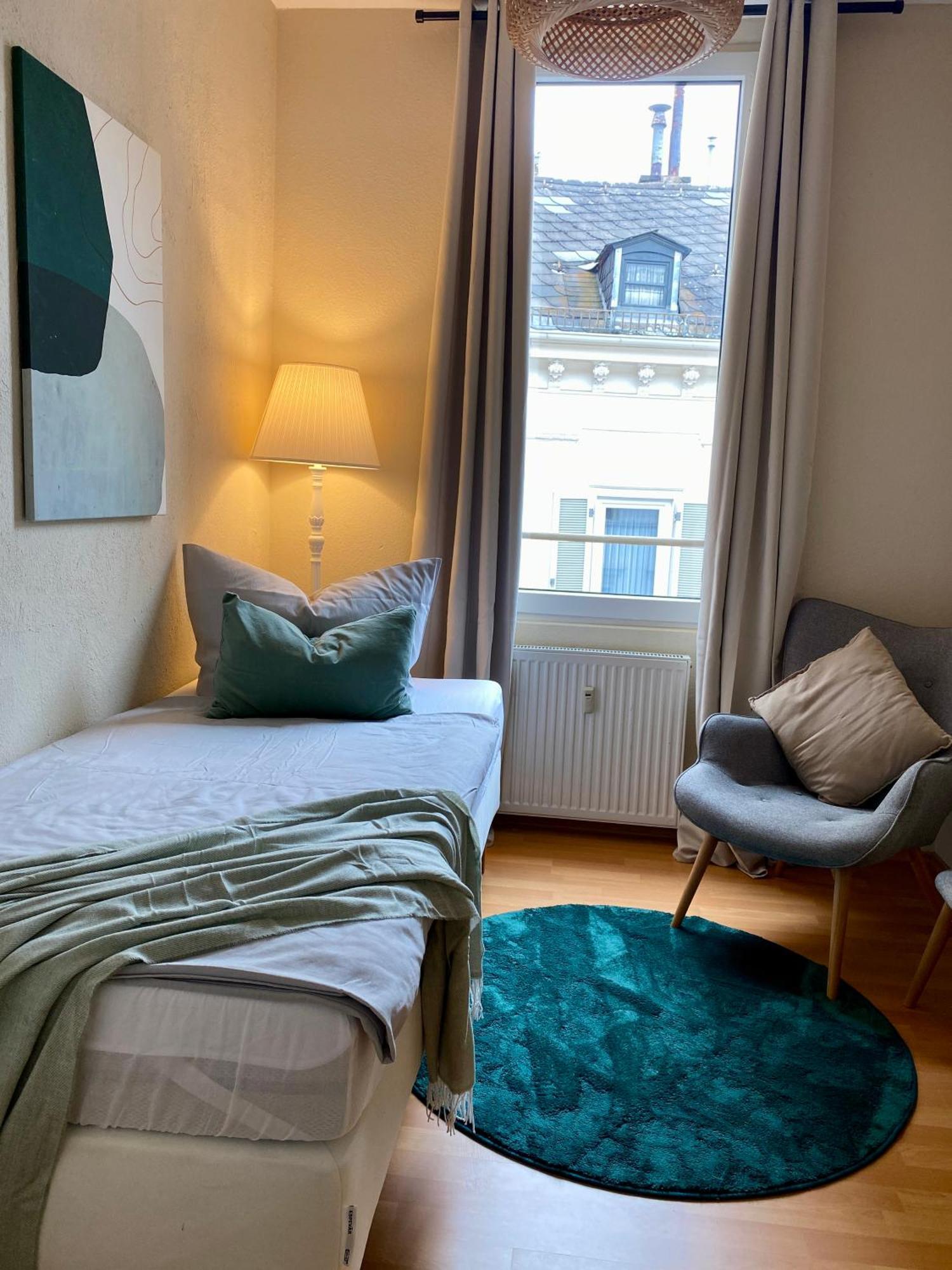 Ba Em City Apartment Wiesbaden Extérieur photo